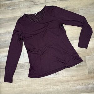 Women's Long Sleeve Workout Top